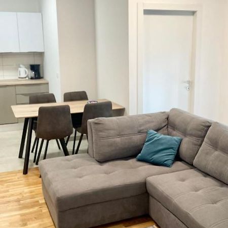 Apartment Diana Zara Parking Free Екстер'єр фото