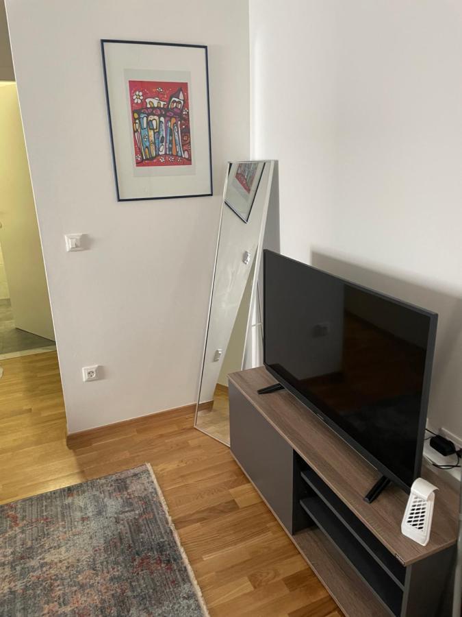 Apartment Diana Zara Parking Free Екстер'єр фото