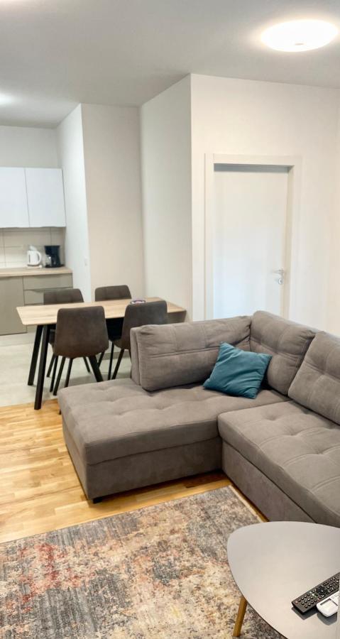Apartment Diana Zara Parking Free Екстер'єр фото